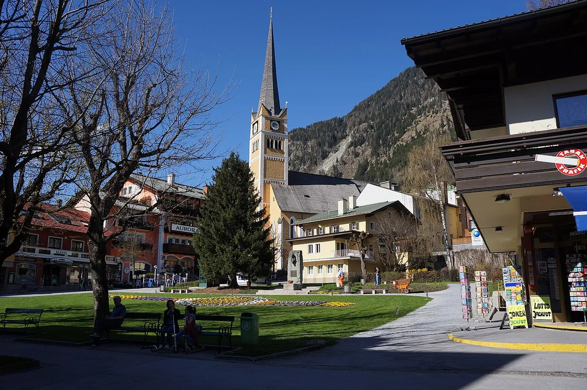 Ansicht von Bad Hofgastein, Österreich. Keine Abbildung eines bestimmten Verleihgeschäfts.