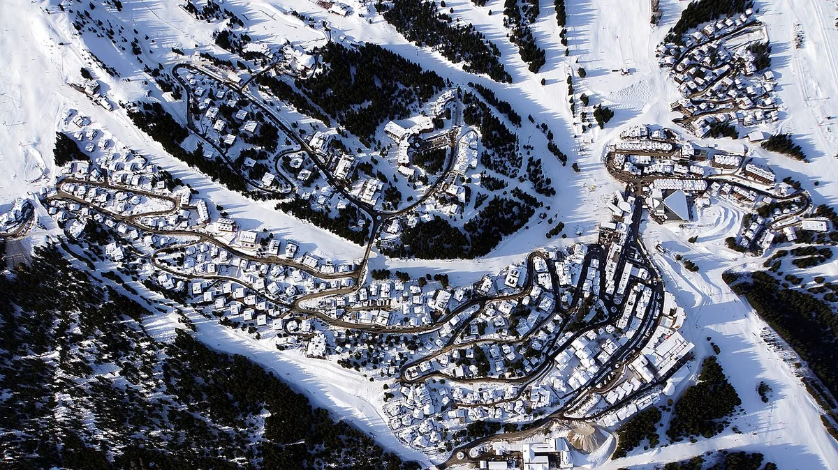 Courchevel, Frankreich; Ortsansicht, keine bestätigte Aufnahme des gebuchten Verleihs.