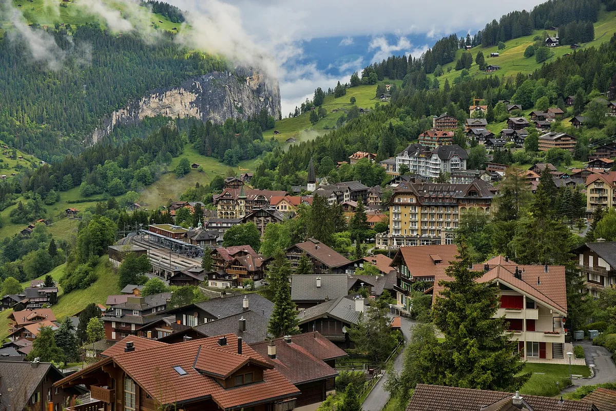 Ansicht von Wengen, Schweiz. Keine Abbildung eines bestimmten Verleihgeschäfts.